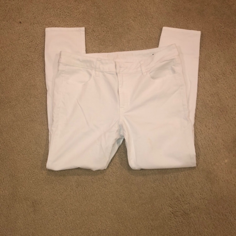 American Eagle Skinny White Jeans